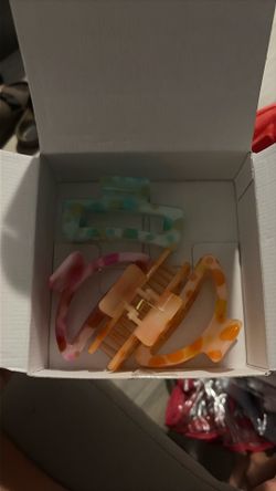 Hair clips