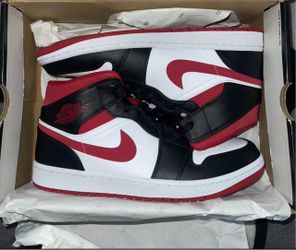 Air Jordan 1 Mid Black Red White Sneakers