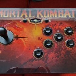 Xbox 360 Mortal KOMBAT PDP Colelctors Arcade And GAME!