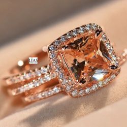 New 18k Rose Gold Wedding Ring Set 
