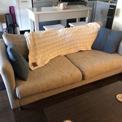 Love Seat 