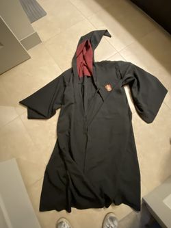 Authentic The Wizarding World of Harry Potter Universal Studios Gryffindor Gown