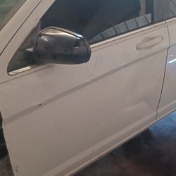 2010 Sebring Sedan Left Front Door 