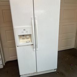 Whirlpool Refrigerator 