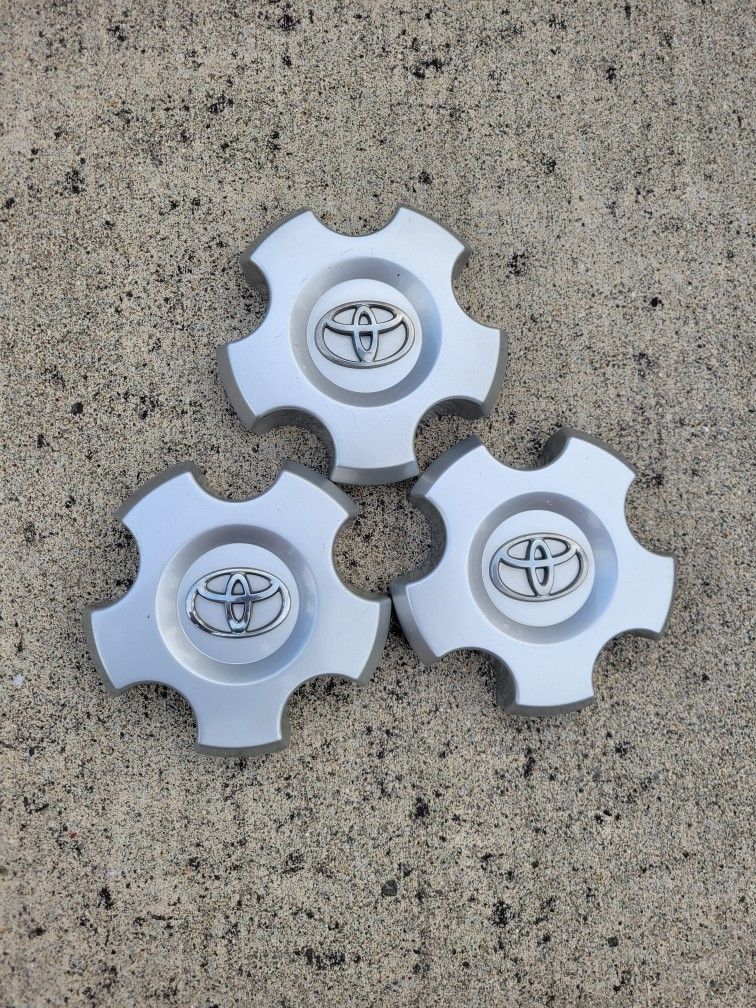 Toyota Tundra Hubcaps