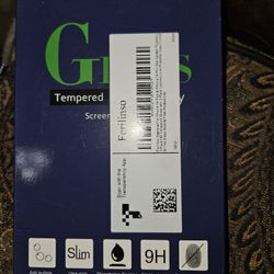 Ferilinso

Designed for iPhone 14 Plus & iPhone 14 Pro Max Screen Protector 
Tempered Glass with 2 Pack Camera Lens Protector 