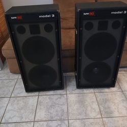 Sunn Model 3 Speakers