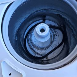 Whirlpool Washer And Dryer 