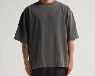 Men Tshirt heavyweight