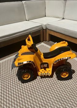CAT Toddler Ride Vehicle