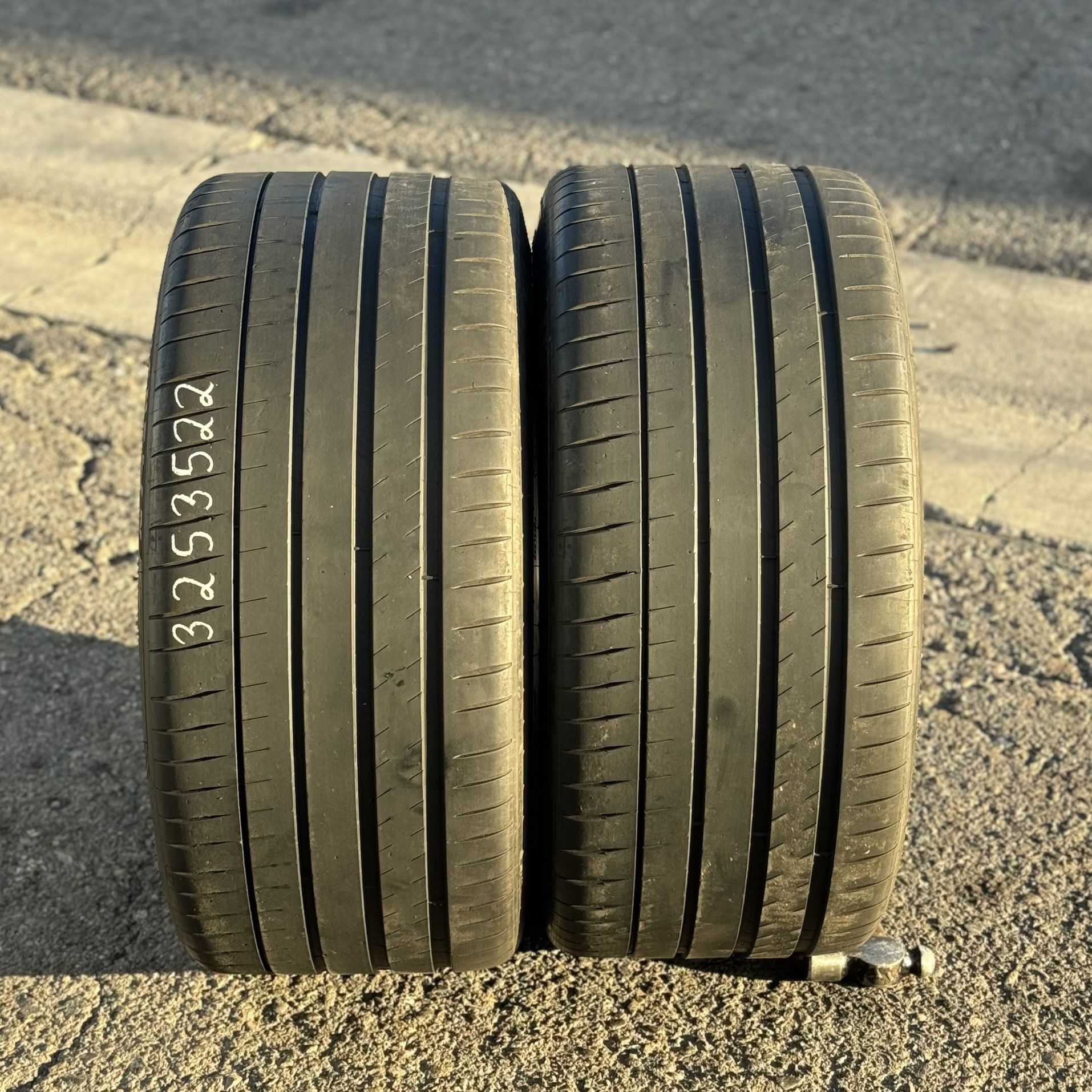 325/35/22 MICHELIN PILOT SPORT 4S