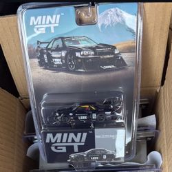 Mini GT 1:64 Nissan LB-ER34 Super Silhouette SKYLINE – Black