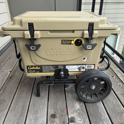 Cabelas Polar Cap Equalizer Cooler 40qt w/Wheel Cart! 