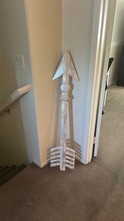 Arrow frame