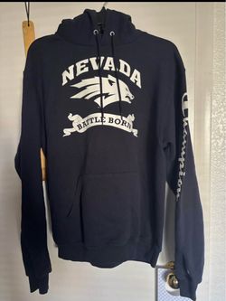 Men’s Black Hooded Jacket, Black; Size Medium by Champion, Very good condition lo stain no rip no tear
