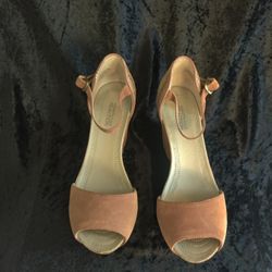 Kenneth Cole Reaction Womens Sandals Wedge Heels 