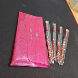Glamiere Makeup Brushes with a Case