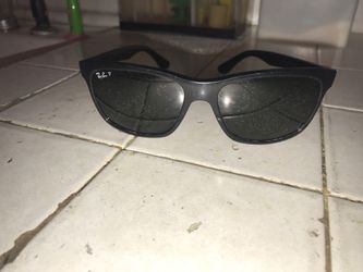 Ray ban