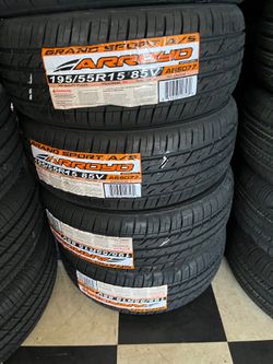 Vendo 195/55/R15 las 4 llantas Arroyo las 4 por $245