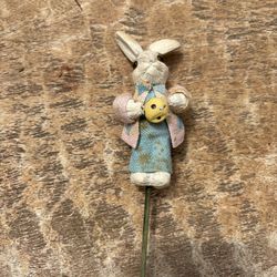 Easter bunny decoration