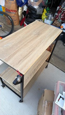 Wine table