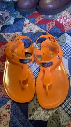 Micheal kors women size 5