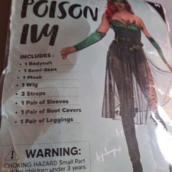 Costume Ivy Poison  Size Medium  Extra Asesories 