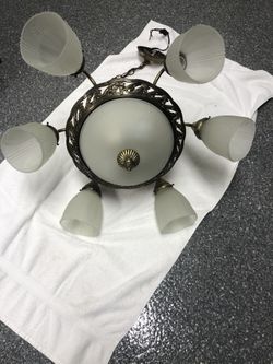 Light fixture