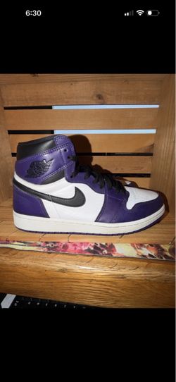 Jordan 1 court purple size 9.5