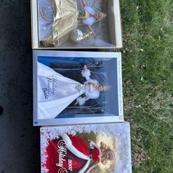 40 Different Barbie Dolls Collectibles