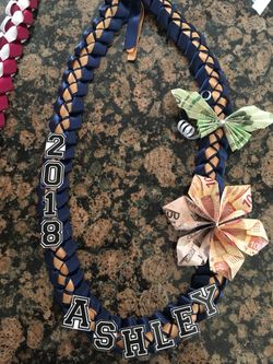 Graduation leis