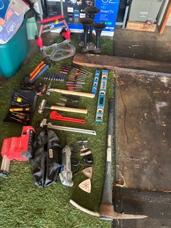 Tools For sale Specialty Hand tools/Wrenches/Milwaukee/etc..