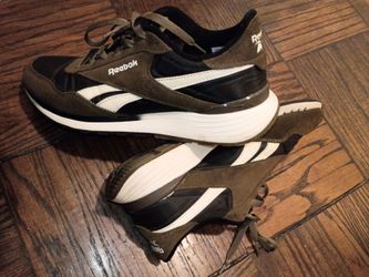 Reebok classic shoes