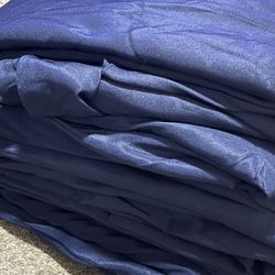 Round tablecloths-132” Navy