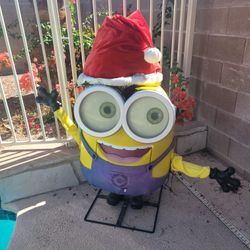 Christmas Minon Yard Decoration