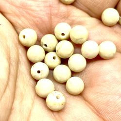 Lot Of 91 Riverstone Beads