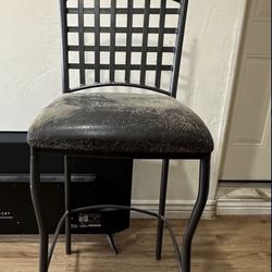 $20 bar stool