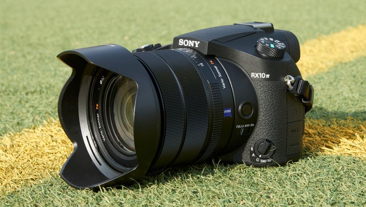 Sony RX10IV Ultra zoom Camera 24-600mm
