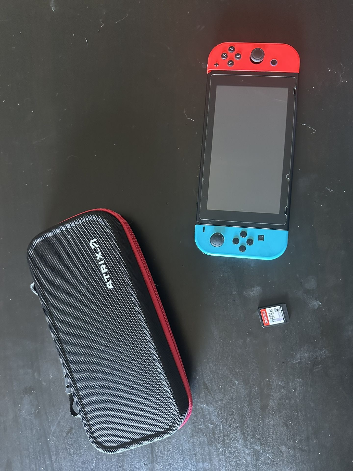 Preowned Nintendo Switch set