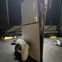 PS5 Slim