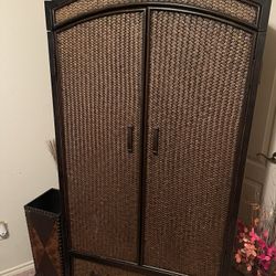 Armoire/tv Cabinet $200