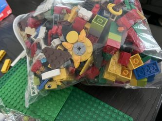 Assorted Lego Pieces