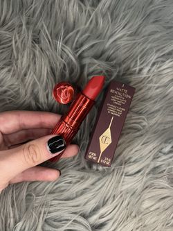 CHARLOTTE TILBURY LIPSTICK