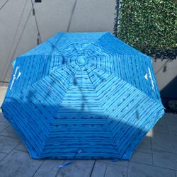 Tommy Bahama beach umbrella
