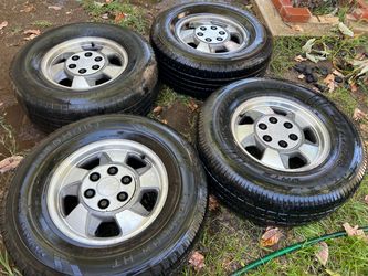 Chevy 5-Spoke Aluminum Wheels with Tires – Set of 4