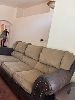 Couch With Pull Out Bed