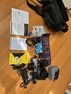 NEW/UNUSED Sony A6000 Mirrorless Camera Package