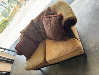 Sofa Ready for Pick up