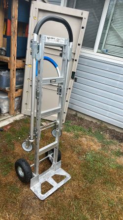 Aluminum handtruck