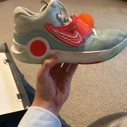 KD Trey 5 X